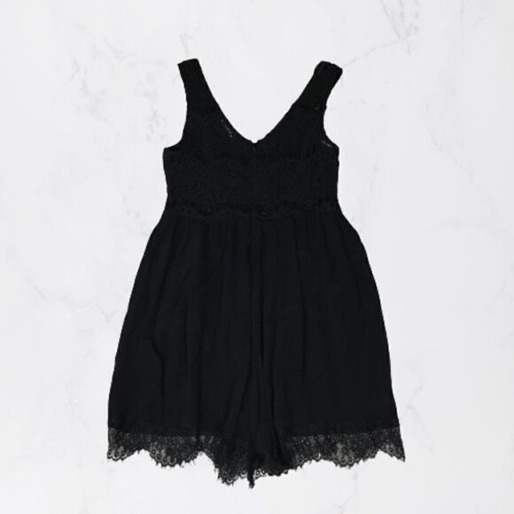 Vestique Black Lace Romper Size M - Picture 5 of 5